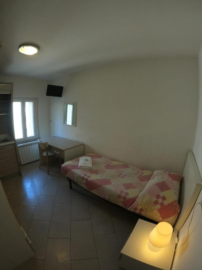 Albergo La Caravella Staranzano Exterior foto